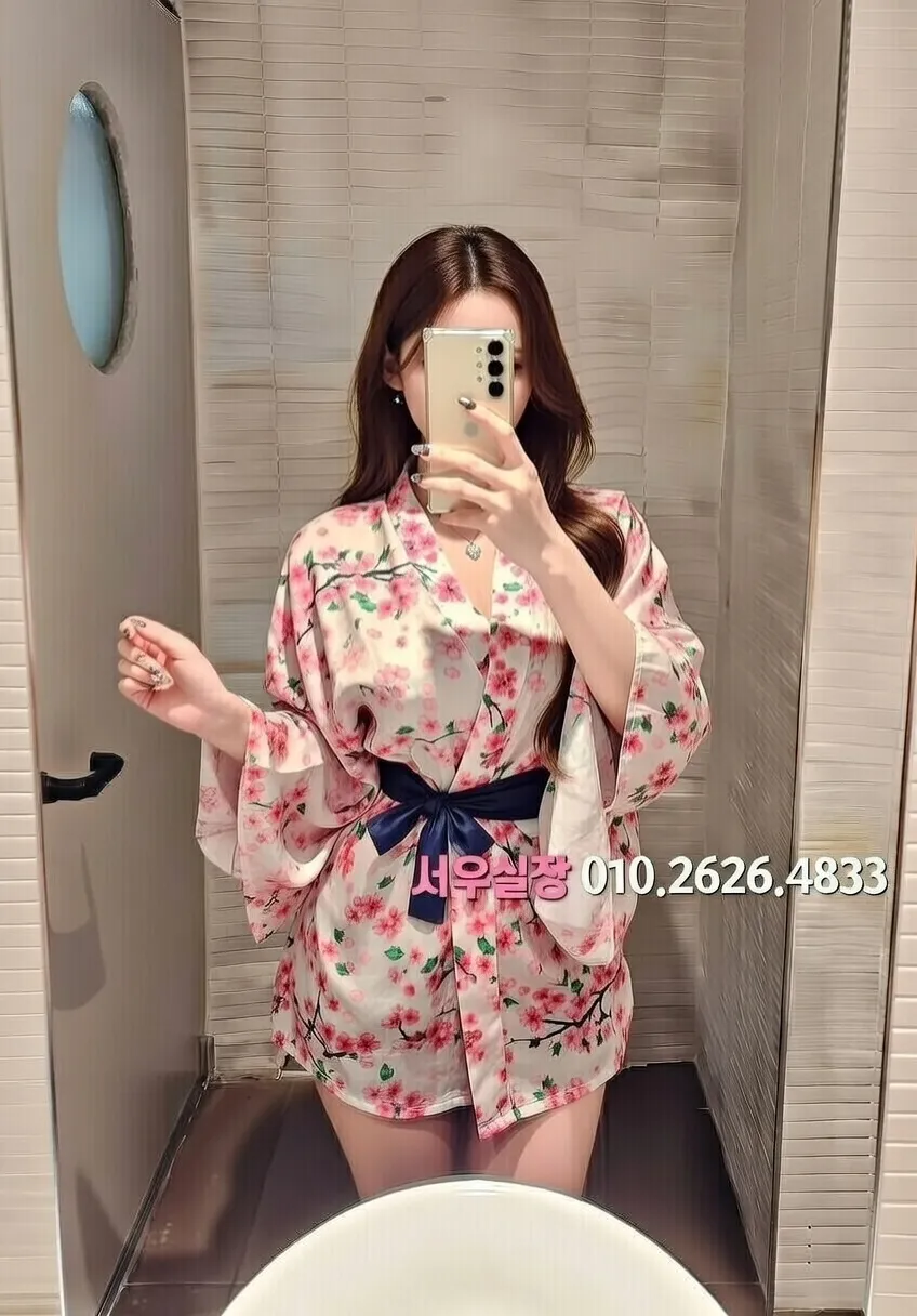 원주 미러룸 프리미엄 라인업 16번 프로필