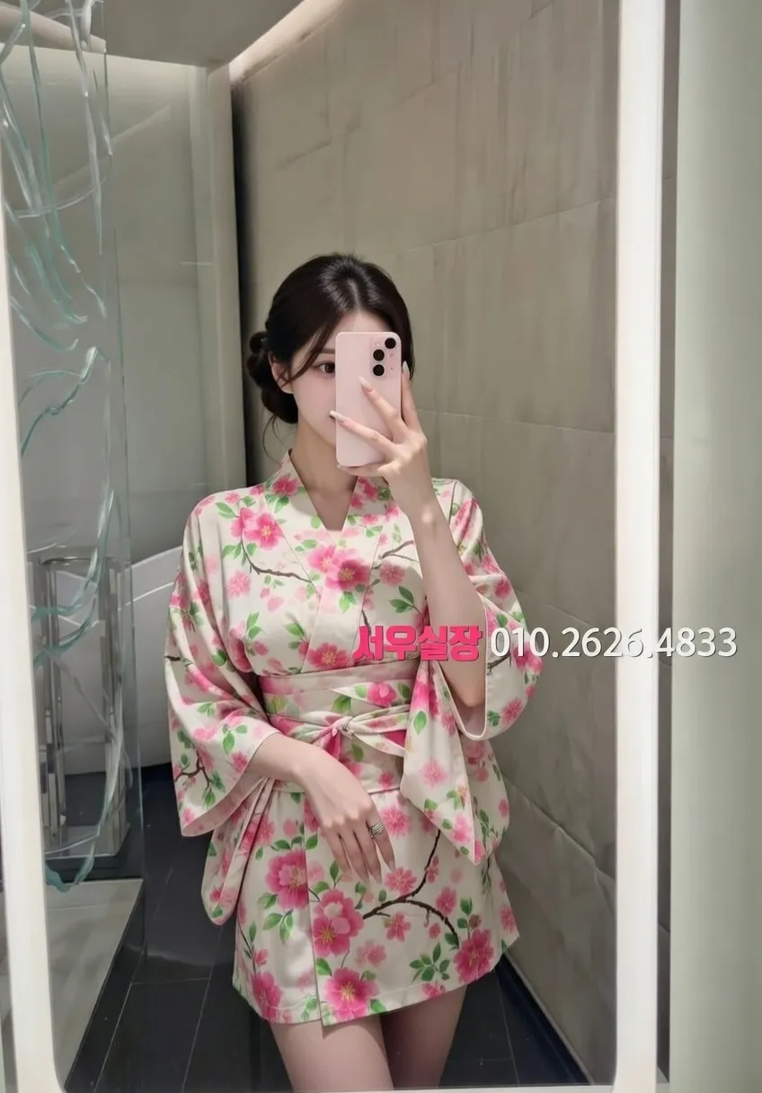 원주 미러룸 프리미엄 라인업 2번 프로필